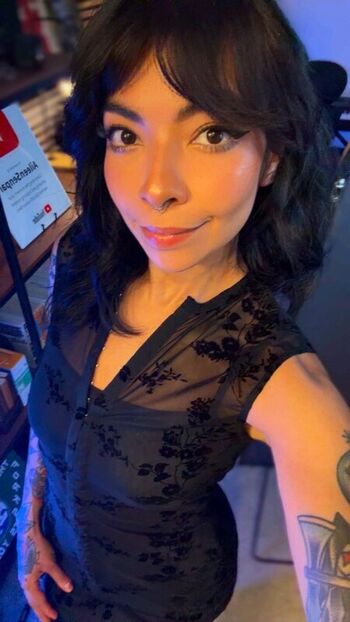 AileenSenpaiReacts