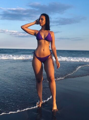 Full leaked Alina dalaslan/ private onlyfans photo