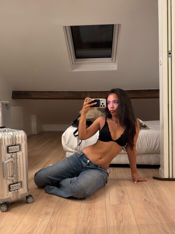 Full leaked Aimeejaihall page private onlyfans photo