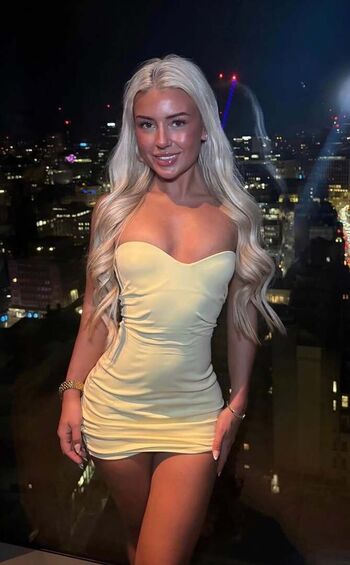 Full leaked Aimeeleitch private onlyfans photo