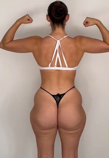 Full leaked Aimiegfitness private onlyfans photo