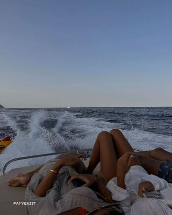 Full leaked Aina simon private onlyfans photo