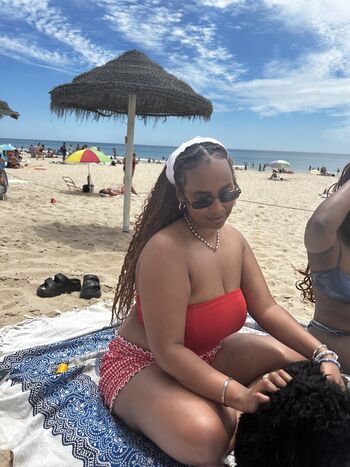 Full leaked Aishamoshope private onlyfans photo