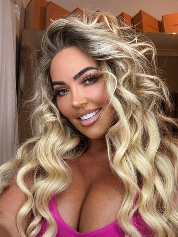 Full leaked Aisleyne horgan wallace private onlyfans photo
