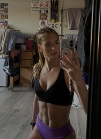 Full leaked Aiva pinches private onlyfans photo