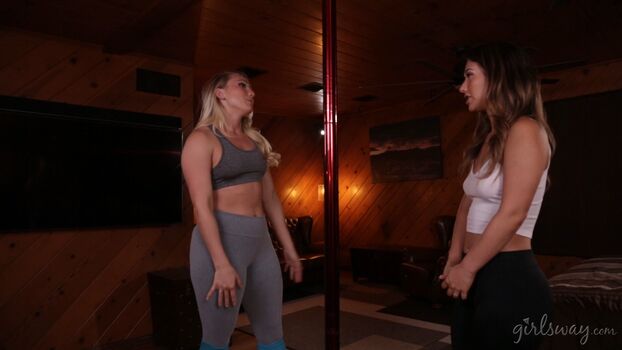 Full leaked Aj applegate page private onlyfans photo