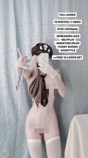 Akari_Cos