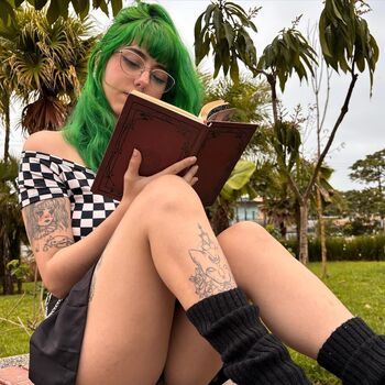 Full leaked Akemiangel page private onlyfans photo