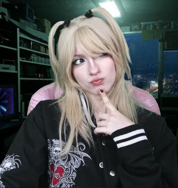 Full leaked Akemy sama private onlyfans photo