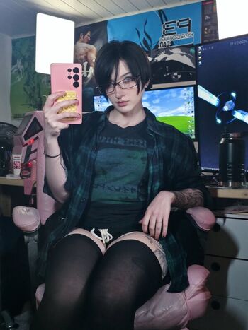 Full leaked Akemy sama private onlyfans photo