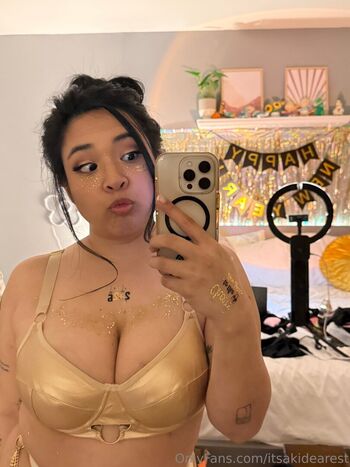 Full leaked Akidearest page private onlyfans photo