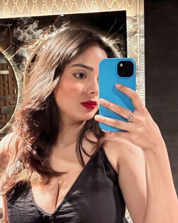 Full leaked Akriti bajpai private onlyfans photo