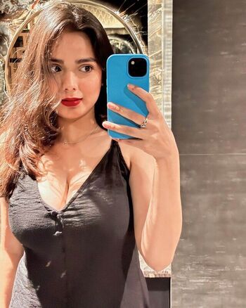 Full leaked Akriti bajpai private onlyfans photo