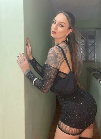 Full leaked Aln crv private onlyfans photo