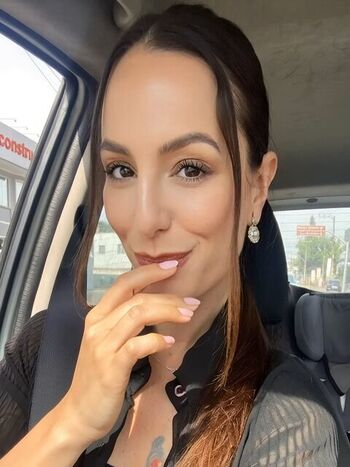 Full leaked Aln crv private onlyfans photo