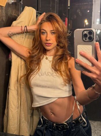 Full leaked Alaiajeanneau private onlyfans photo