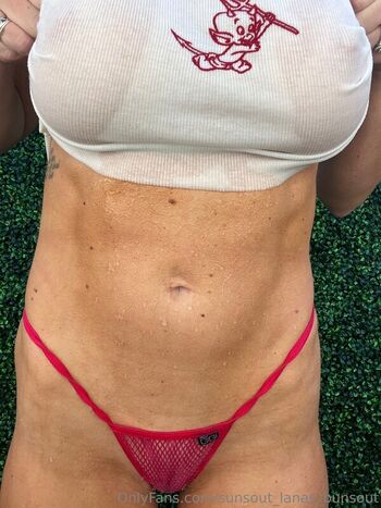 Full leaked Alana acker private onlyfans photo