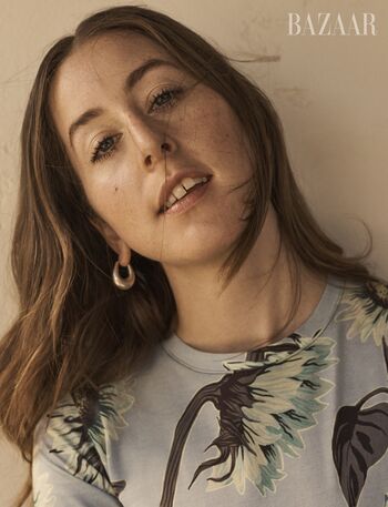 Full leaked Alana haim private onlyfans photo