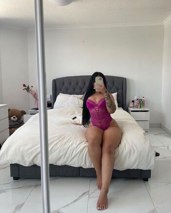 Full leaked Alana rose olivia private onlyfans photo