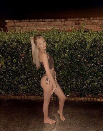 Full leaked Alana wood page private onlyfans photo