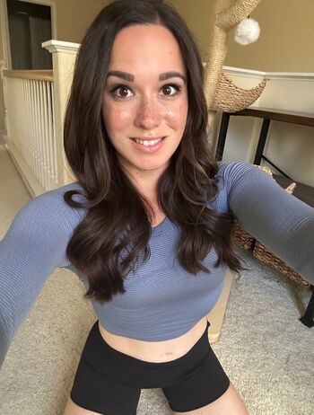 Full leaked Alanaa araya private onlyfans photo