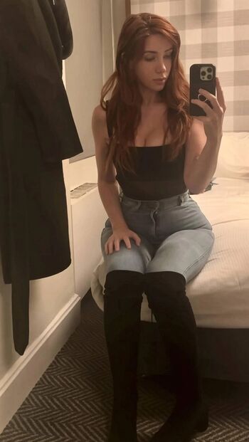 Full leaked Alanah pearce private onlyfans photo