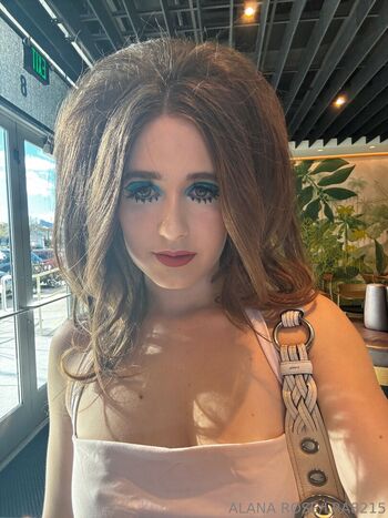 Full leaked Alanarose page private onlyfans photo