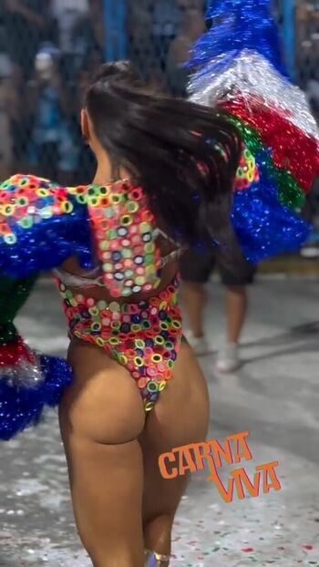 Full leaked Alane dias page private onlyfans photo