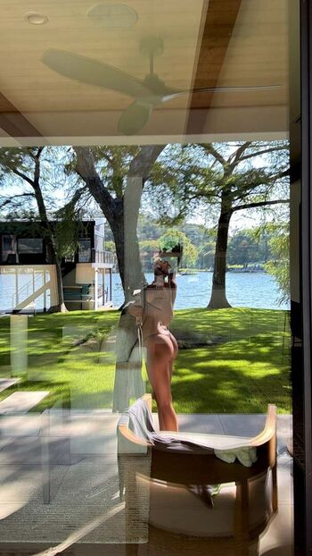 Full leaked Alannalouise private onlyfans photo