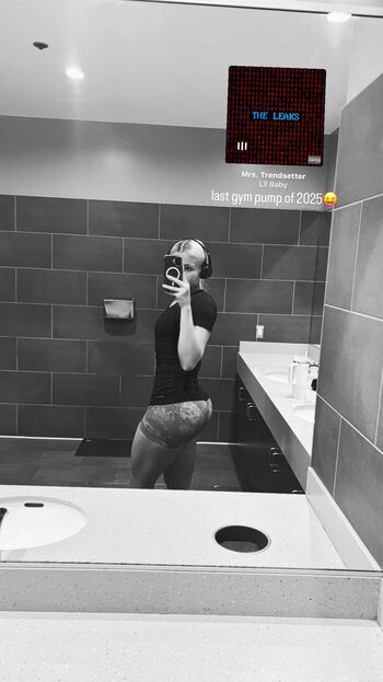 Full leaked Alannarose private onlyfans photo