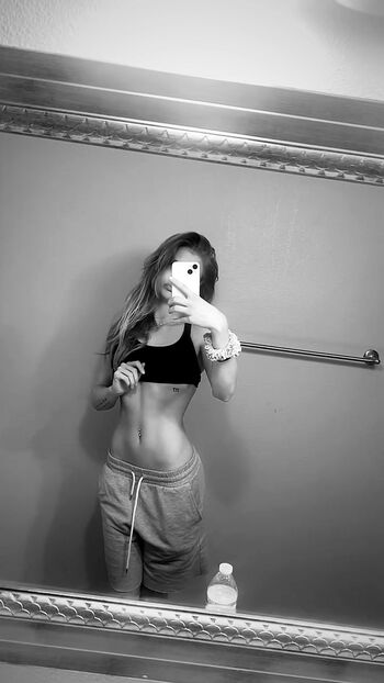 Full leaked Alannarose private onlyfans photo