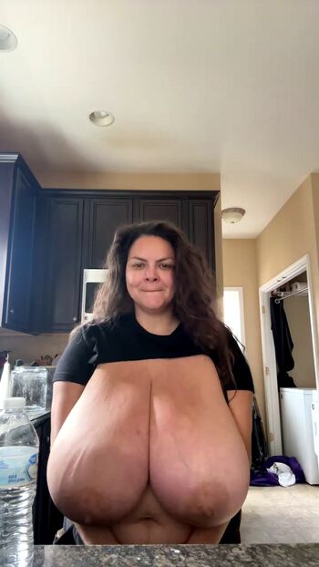 Full leaked Alaura grey page private onlyfans photo