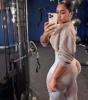 Full leaked Alba rosario private onlyfans photo