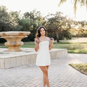 Full leaked Aleaarose private onlyfans photo