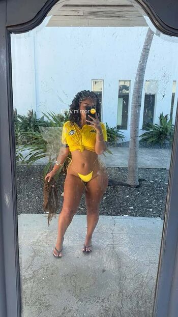 Full leaked Aleah brown private onlyfans photo