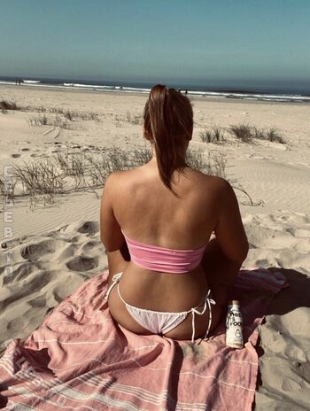 Full leaked Aleeeeena official private onlyfans photo