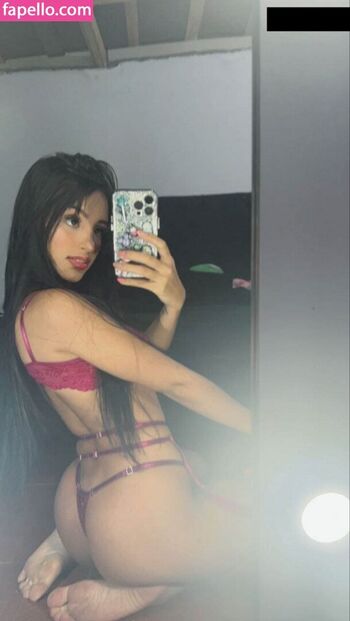 Full leaked Alejandralamalandra private onlyfans photo