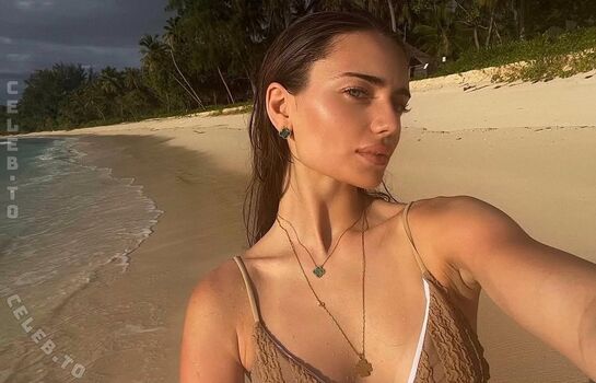 Full leaked Aleksiss private onlyfans photo