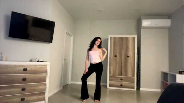 Full leaked Alenemerwin private onlyfans photo