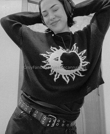 Full leaked Alesa page private onlyfans photo