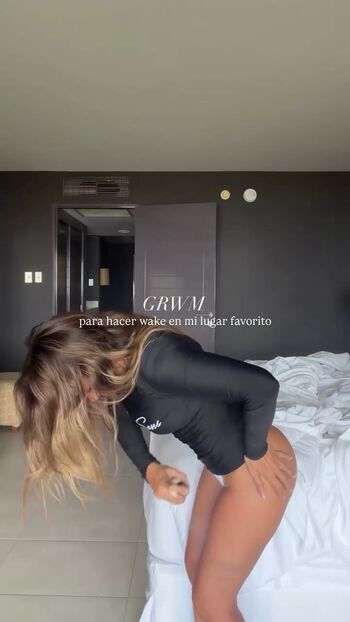 Full leaked Alessandra fuller page private onlyfans photo