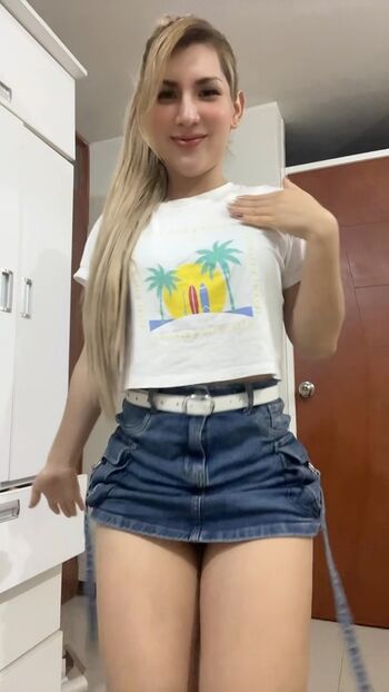 Full leaked Alessia alava private onlyfans photo