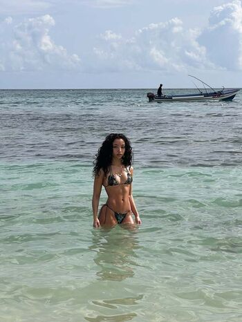 Full leaked Alessya farrugia private onlyfans photo