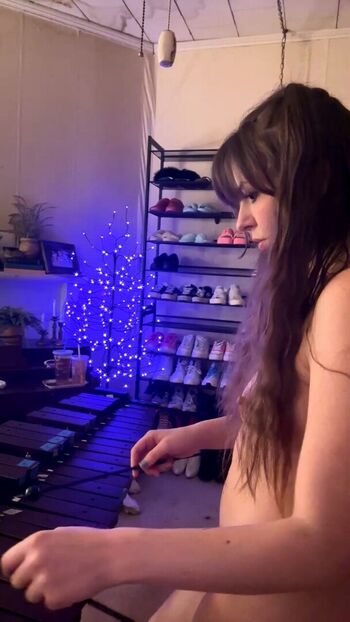 Full leaked Alex blake page private onlyfans photo