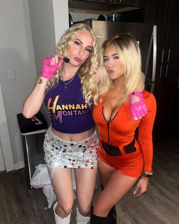Full leaked Alex cockrill private onlyfans photo