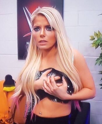 Full leaked Alexa bliss private onlyfans photo