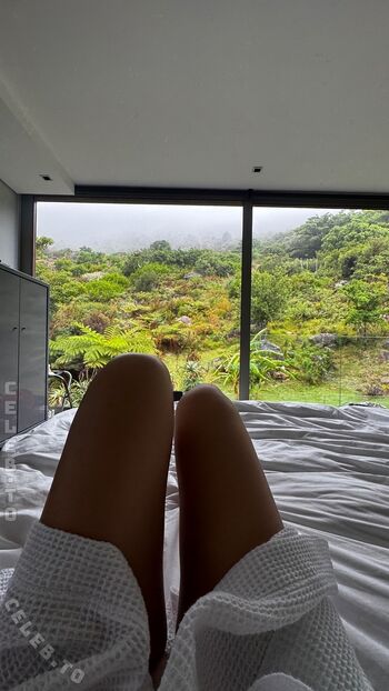 Full leaked Alexa breit  page private onlyfans photo