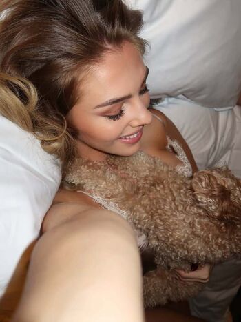 Full leaked Alexa breit  page private onlyfans photo