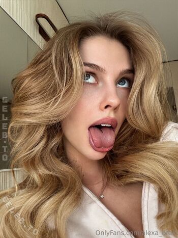 Full leaked Alexa breit page private onlyfans photo