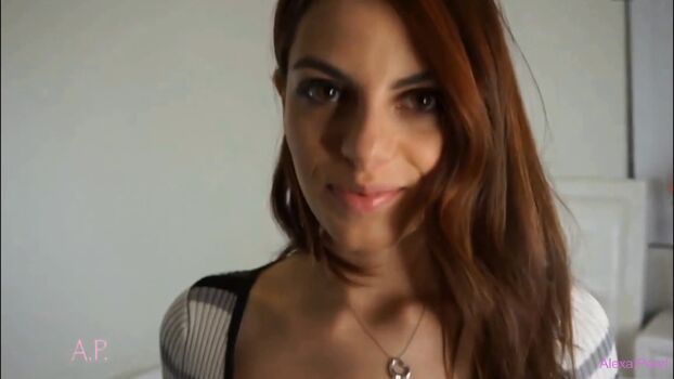 Full leaked Alexa pearl private onlyfans photo